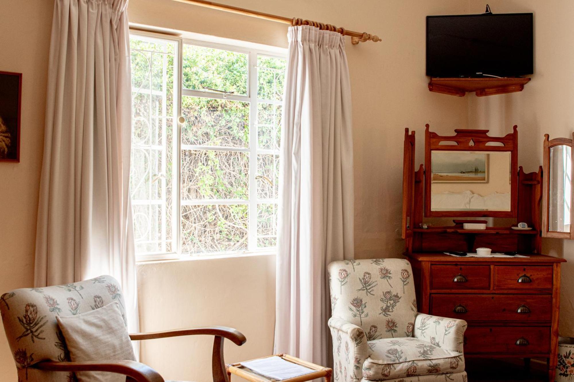 4 Rothman Street B&B Graaff Reinet Ngoại thất bức ảnh