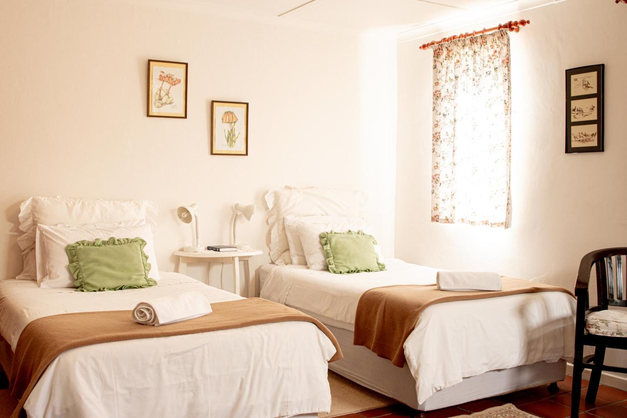 4 Rothman Street B&B Graaff Reinet Ngoại thất bức ảnh
